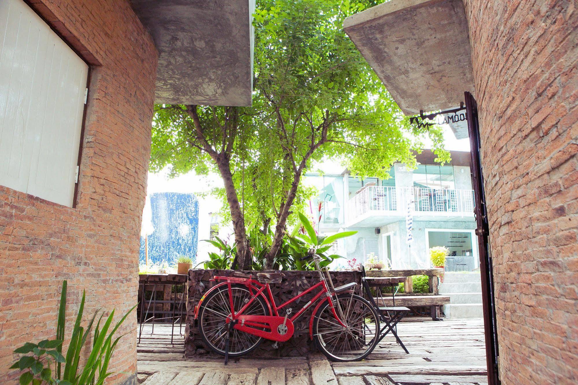 Hy Resort Chonburi Exterior foto